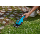 Gardena Akumulátorové nožnice na trávu a kríky ClassicCut Li