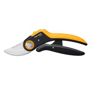FISKARS dvojčepeľové záhradné nožnice PowerLever Plus (P721) 1057170