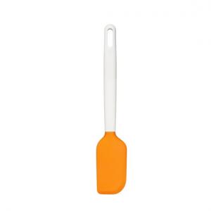 Fiskars Stierka na cesto Functional Form 1023615